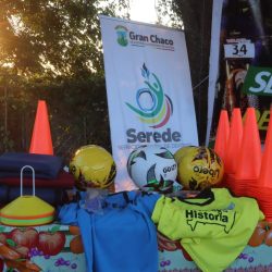 ALEGRIA-Y-ENTUSIASMO-EN-LAS-NINAS-Y-LOS-NINOS-QUE-PARTICIPAN-EN-EL-CAMPEONATO-DE-FUTBOL-18