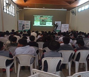 TALLER SOBRE LOS RIESGO Y EL MAL USO DE LAS PLATAFORMAS DIGITALES
